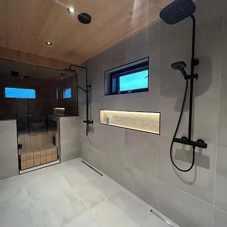 펜션 Vennivaara 로바니에미